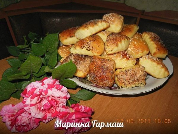 Выпечка к чаю.. Автор: Марина Гармаш 300 мл молока(теплого) 4 ч.л сахара 1,5 ч.л сухих дрожжей ...