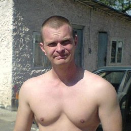 Andrey, 47, 