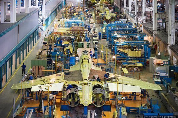 Колыбель авиастроения Иркутский Авиационный Завод, здесь рождаются Сушки. ... - 7