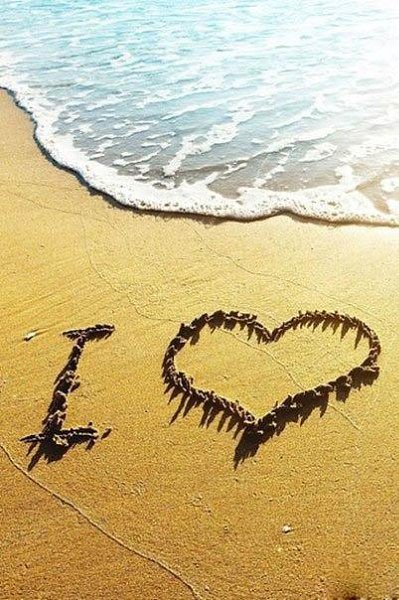 Рано или поздно,каждый встречает того человека, с которым будет просто хорошо, уютно и спокойно. И ...