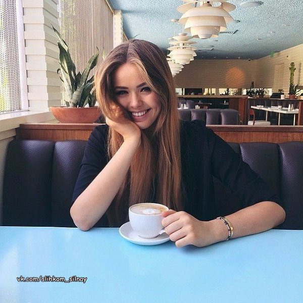 Зарплата очень похожа на менструацию….Ждешь месяц, заканчивается через неделю...Если вдруг задержка ...