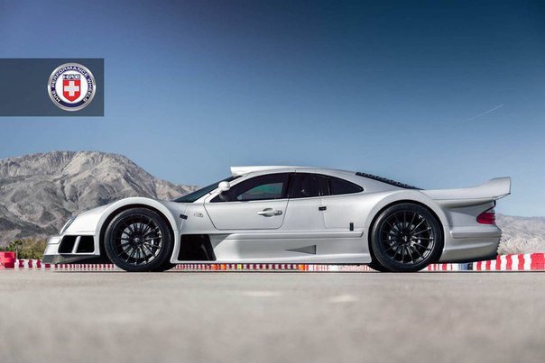 Mercedes-Benz CLK GTR - 4