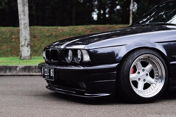 BMW E34 - 3