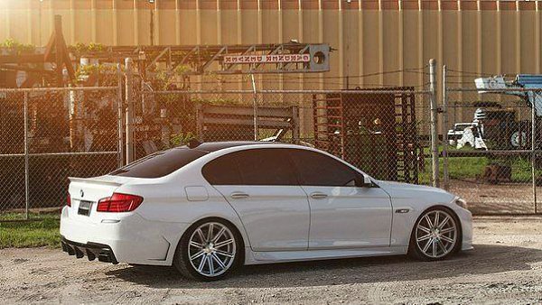 BMW 550i