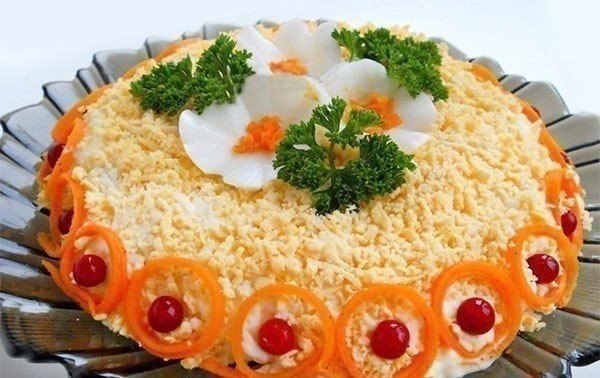 Аппетитные салаты на праздничный стол.1) Салат