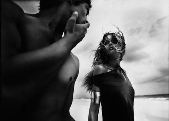 - ��������, ��� ������ �������������? - ������. � ���� �� ����, �� ���� �� ������, ����� ������� ...