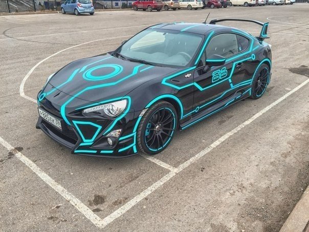 Toyota GT86   TRON ( )