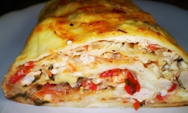 Рулет "А-ля лазанья!" Ингредиенты: - Лаваш — 2 шт - Мясо куриное — 500 г - Лук репчатый — ...