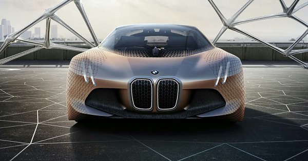 BMW  Vision Next 100:    - 6