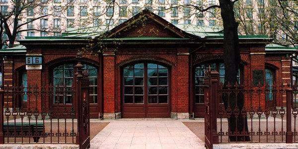 Пешеходная прогулка по Петроградке. Петроградская сторона - это один из самых красивых районов ...