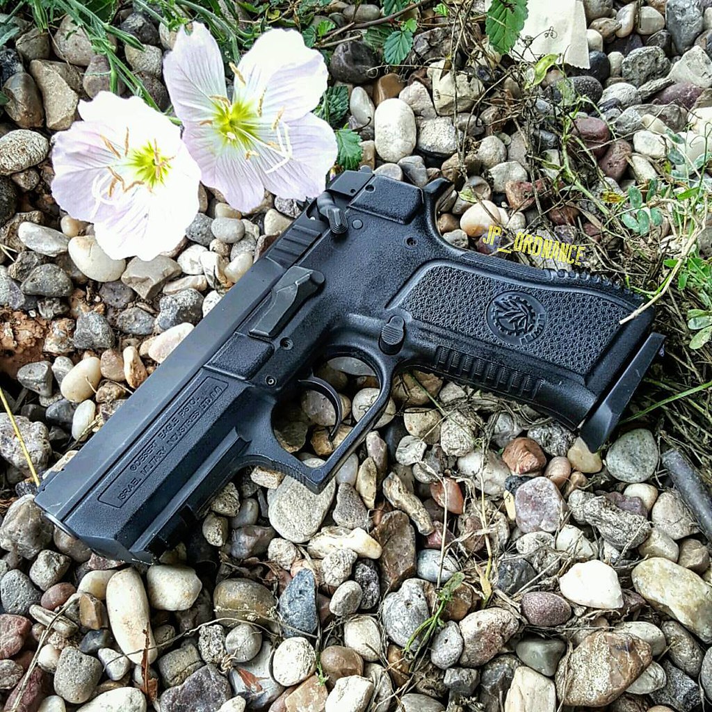 LOOK3 - 23  2016  13:12 - 2