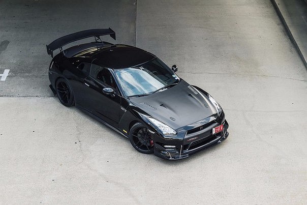 1200-������� Nissan GT-R �� Jotech MotorSports