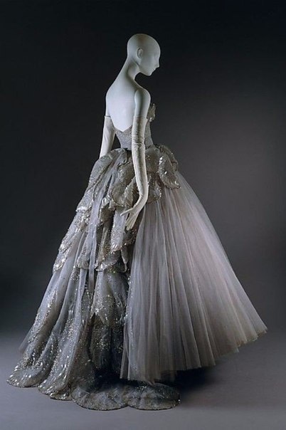   Dior 1953-1956 . - 5