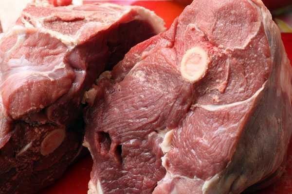Шашлык из баранины. Шашлык из хорошей баранины получается сочным и ароматным. Маринад для этого ... - 2