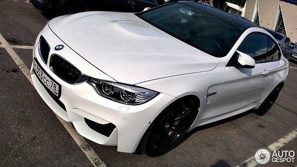 BMW M4 F82