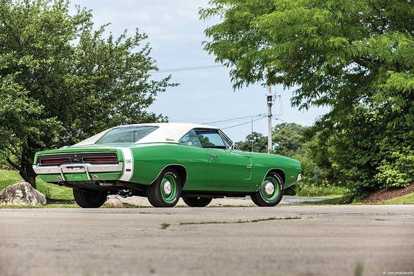 1969 Dodge Charger R/T 426 Hemi - 7