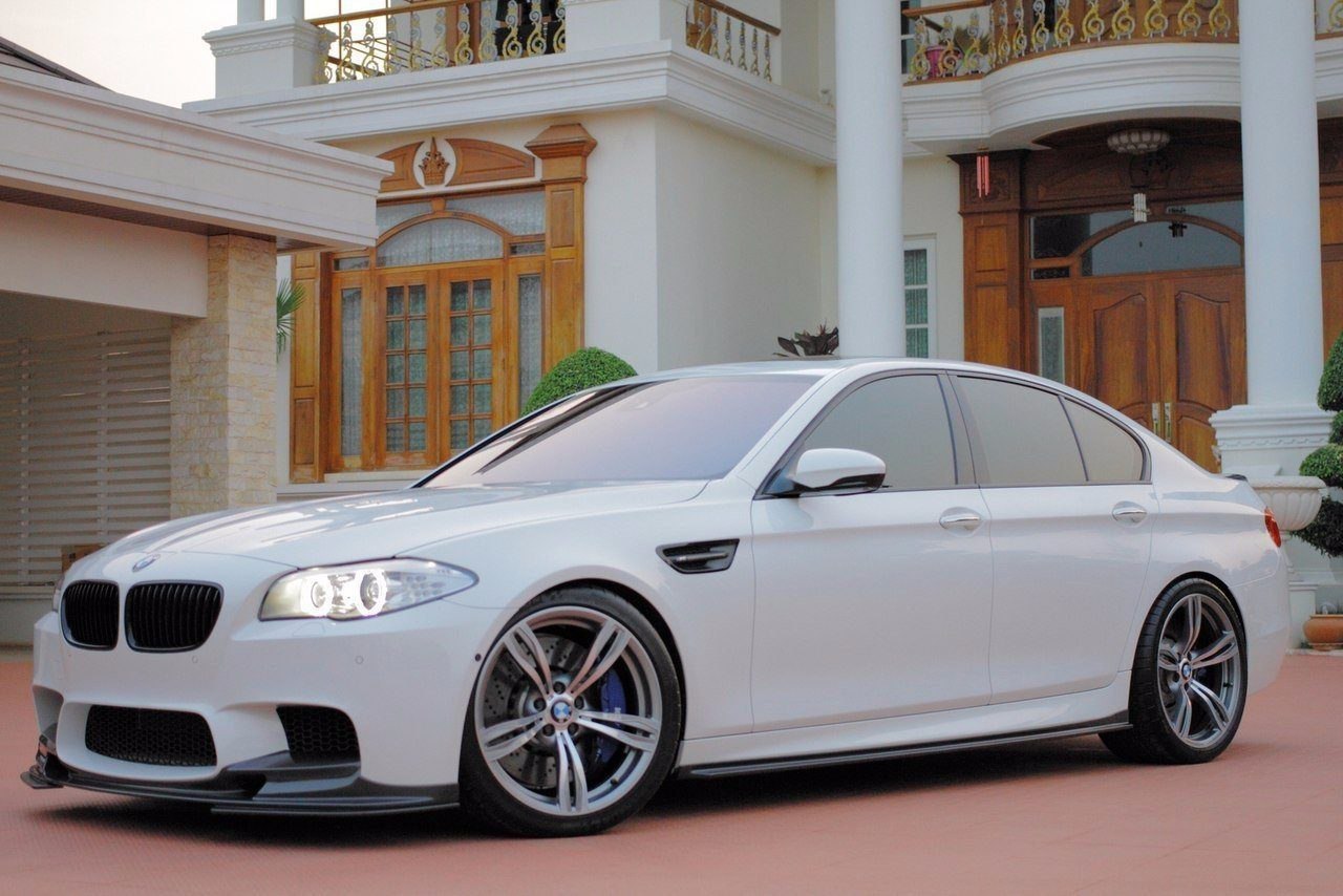 BMW m5 White