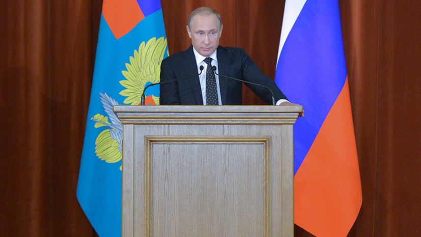 Президент России Владимир Путин заявил, что исход борьбы с международной террористической ...