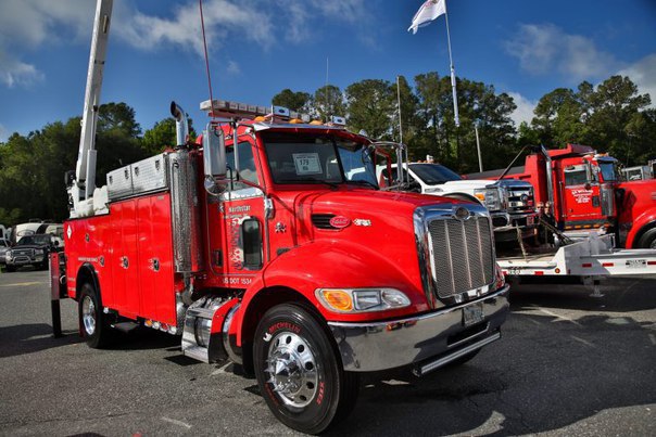 Pride & Polish 2016 - The Great American Trucking https://fs-play.com/away?to=/sl/SQa2 II - 8