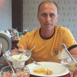 STEPAN, 48 , 