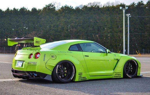 Nissan GT-R by Liberty Walk