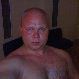 Aleksey, , 40 