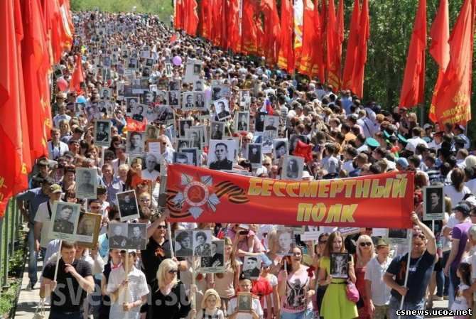 БЕССМЕРТНЫЙ ПОЛК.В одном строю слилась душа России,Могущество и Вера, Память, Долг,Все думали, что ...