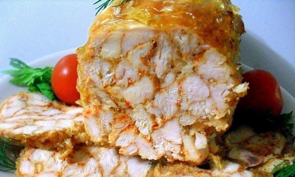 Сногшибательный куриный рулет "Мраморный" Ингредиенты: -Куриное филе 700 г -Желатин ...