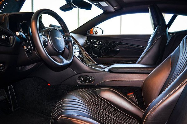 Aston Martin DB11.Двигатель: 5.2 V12 TwinTurbo Мощность: 608 л.с. Крутящий момент: 700 Нм Разгон до ... - 6