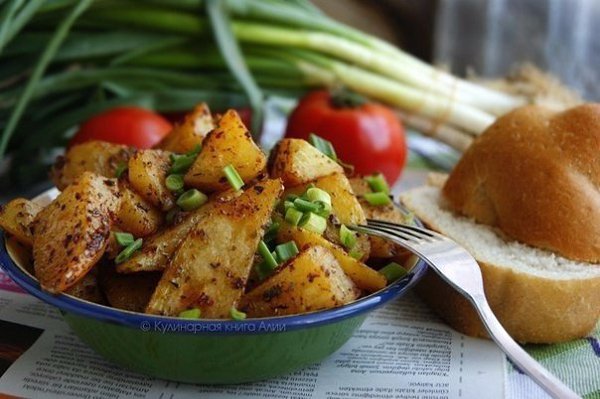 Запеченный картофель по-турецки. Очень вкусный, ароматный и нежный картофель получается по этому ...