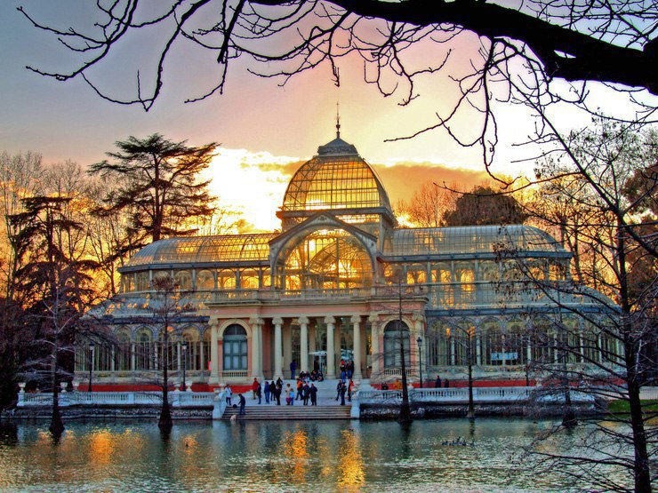  .Crystal Palace, Madrid