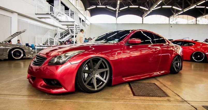 Infiniti G37