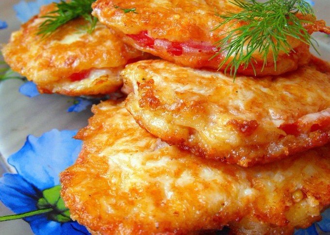 Жареные помидоры в сырном кляре.Ингредиенты:4 крепких плотных помидора150 гр твердого сыраМайонез ...