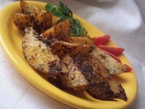 10 самых вкусных блюд из картофеля.1) КАРТОФЕЛЬ ПО ФРАНЦУЗСКИ ИНГРЕДИЕНТЫ: Картофель - ... - 5