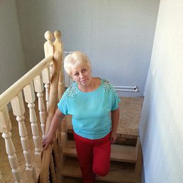 Елена, 63, Тверь