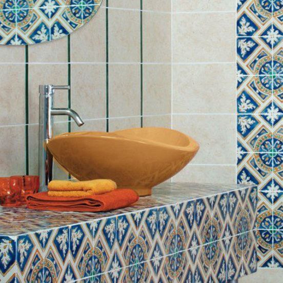 Майолика (от итал. Maiolica — Мальорка) — разновидность керамики, изготавливаемой из обожжённой ... - 8