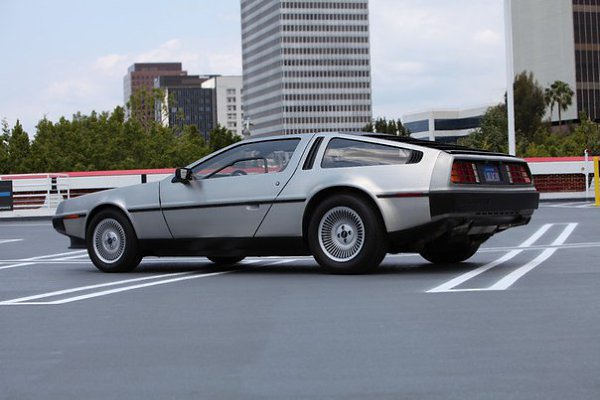 1983 DeLorean DMC-12 - 4