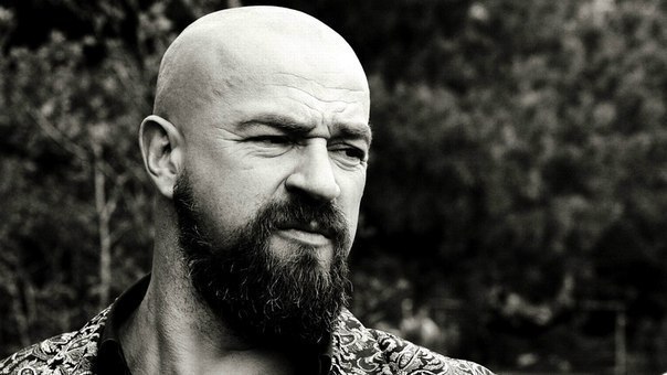"Понимаете, в чем дело: растут дети. У меня сын тогда был маленький. Сейчас появился второй. И ...