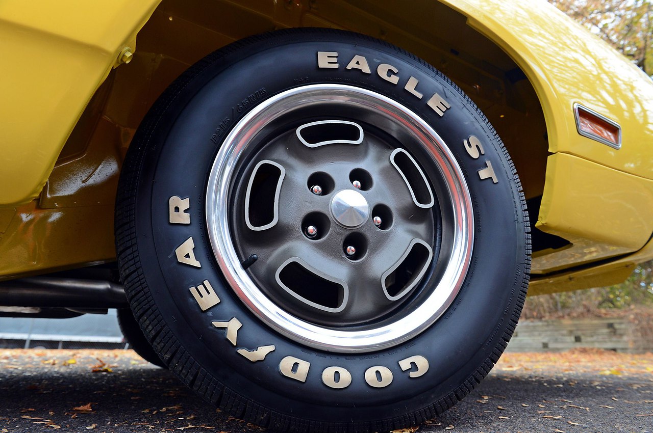 1970 Plymouth Road Runner Superbird - 11