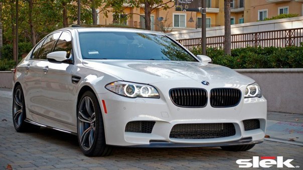 BMW M5 F10