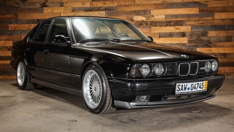 BMW M5 �34 (1991)