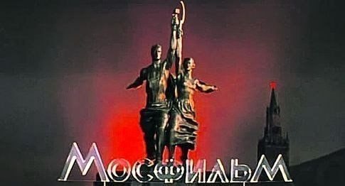 Эти фразы из советских фильмов прочно вошли в нашу жизнь: А вас, Штирлиц, я попрошу остаться (17 ...