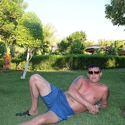 Aleksey, , 44 