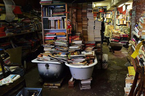 Libreria Acqua Alta или книжная лавка с душой.Букинистический магазин Libreria Alta Acqua – ... - 3