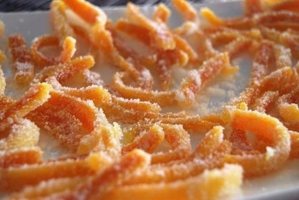 Апельсиновые цукаты.Ингредиенты:Апельсины — 4 шт.Сахар — 2, 5 стаканаВода — 2 ... - 2