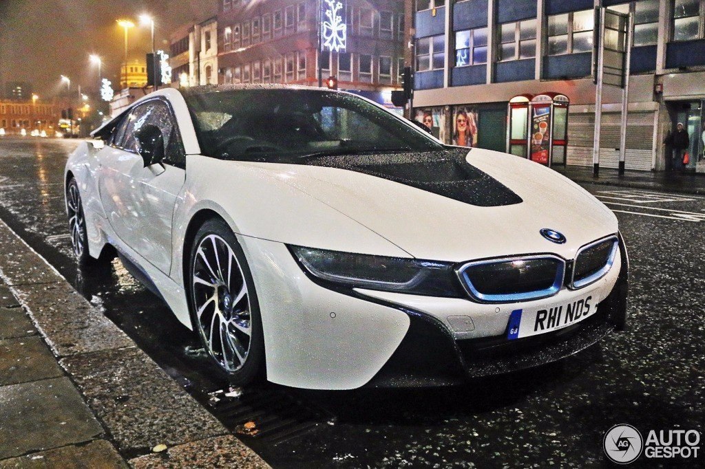 BMW i8