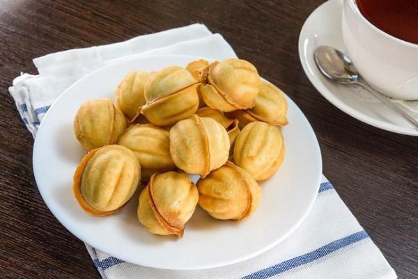 Десерты из детства. Молочный коржик Молочный коржик, приготовленный по ГОСТу, был одним из любимых ... - 4