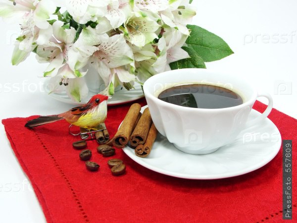 :) Ах, чашка кофе поутру! Ну, разве кто-нибудь не знает, Как люба сонному нутру Она, горячая, ...