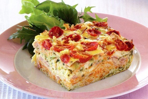 Вкуснейшая овощная запеканка.на 100грамм - 63.67 ккалБ/Ж/У - 4.49/3.48/3.97Ингредиенты:300 г цветной ...