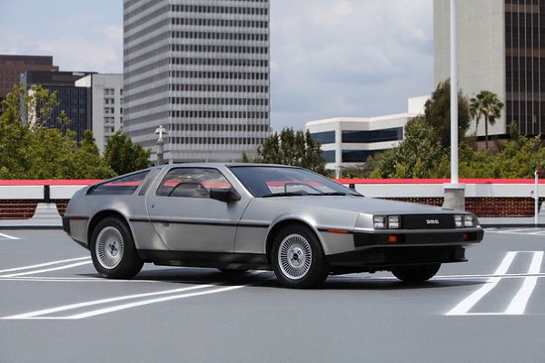 1983 DeLorean DMC-12 - 8